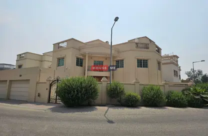 فيلا - 4 غرف نوم - 5 حمامات للبيع في سار - المحافظة الشمالية