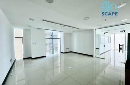 Shop - Studio - 4 for rent in Seef - Capital Governorate
