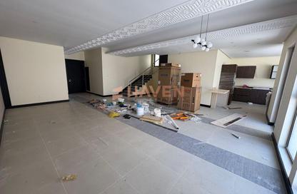 Villa - 4 - 5 for rent in Al Sidra - Diyar Al Muharraq - Muharraq Governorate