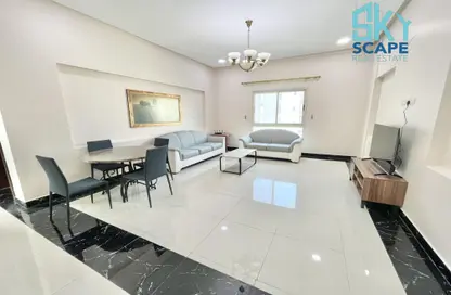 Apartment - 2 Bedrooms - 2 Bathrooms for rent in Sanabis - Manama - Capital Governorate