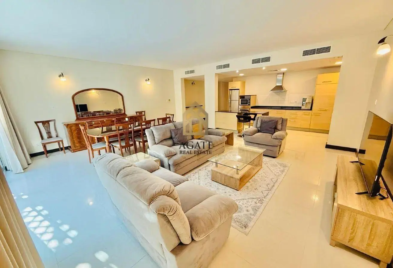 54451424 - Property Main Image