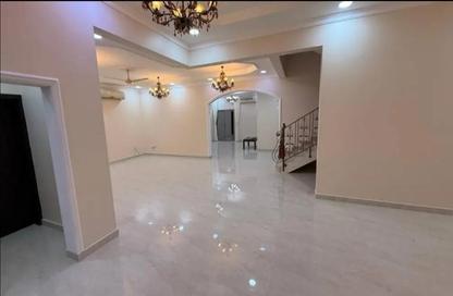 Villa - 4 Bedrooms - 5 Bathrooms for rent in Isa Town - Central Governorate