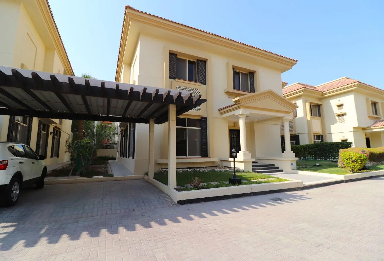 54451763 - Property Main Image
