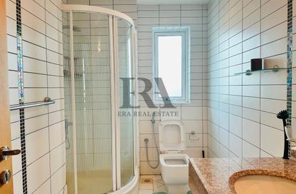 Apartment - 2 Bedrooms - 2 Bathrooms for sale in Sanabis - Manama - Capital Governorate