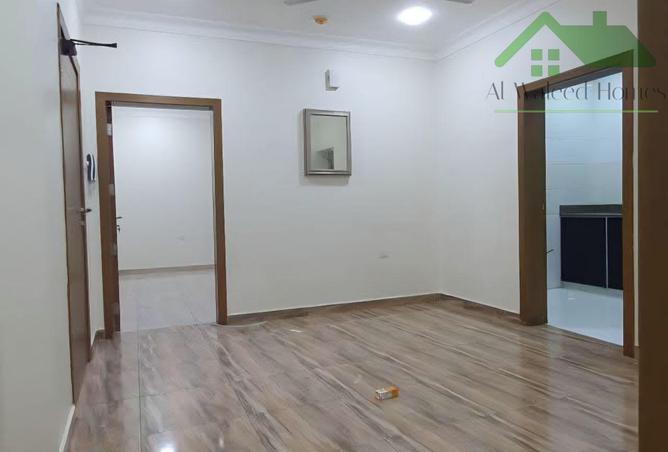 983001 - Property Image 2