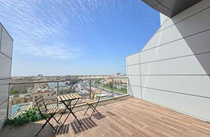 Apartment - 1 Bedroom - 2 Bathrooms for rent in Sanabis - Manama - Capital Governorate