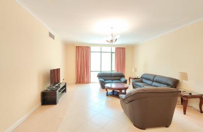 Apartment - 2 Bedrooms - 3 Bathrooms for rent in Seef - Capital Governorate Apartment - 2 Bedrooms - 3 Bathrooms for rent in Seef - Capital Governorate