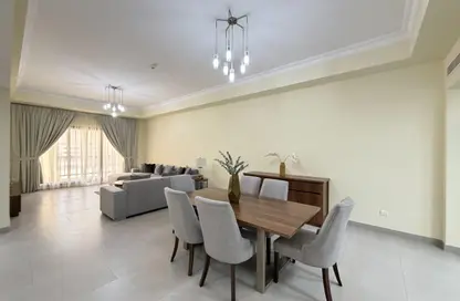 Apartment - 3 Bedrooms - 3 Bathrooms for rent in Al Juffair - Capital Governorate