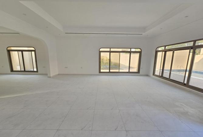 56270538 - Property Image 2