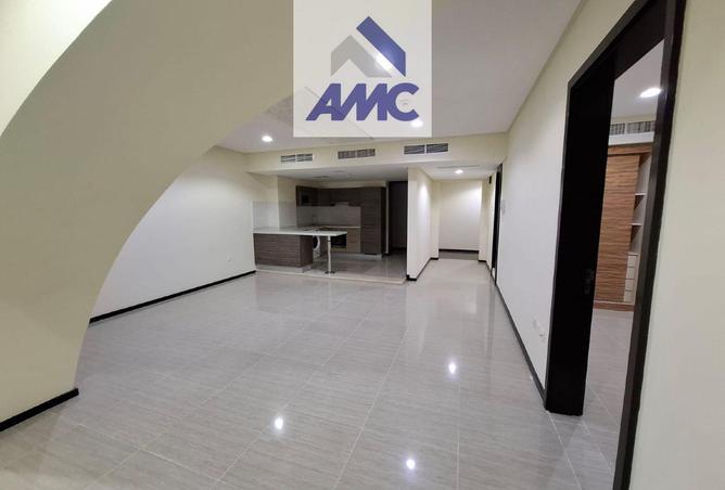 993908 - Property Image 3