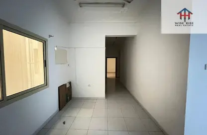 Apartment - 2 Bedrooms - 2 Bathrooms for rent in Busaiteen - Muharraq Governorate