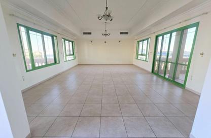 Apartment - 4 Bedrooms - 4 Bathrooms for rent in Janabiya - Northern Governorate