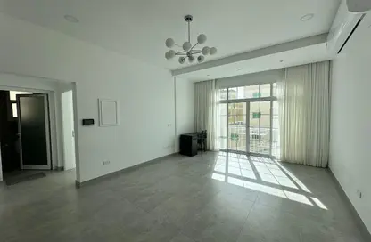 Apartment - 2 Bedrooms - 2 Bathrooms for rent in Janabiya - Northern Governorate