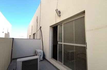 Apartment - 2 Bedrooms - 2 Bathrooms for rent in Hidd - Muharraq Governorate