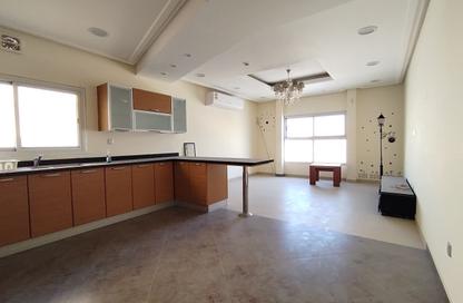 Apartment - 2 Bedrooms - 2 Bathrooms for rent in Hidd - Muharraq Governorate