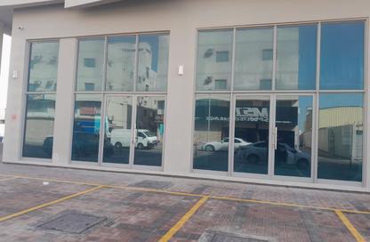 Shop - Studio - 1 Bathroom for rent in Dilmunia Island - Muharraq Governorate