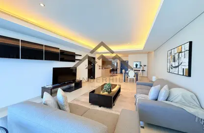 شقة - غرفة نوم - 2 حمامات للايجار في أمواج مارينا - أمواج - المحرق