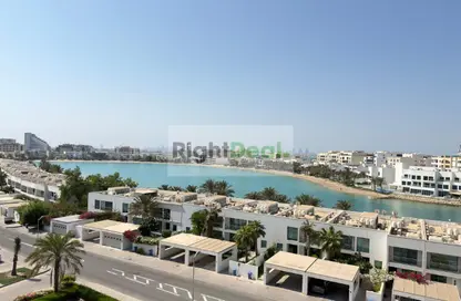 Penthouse - 4 Bedrooms - 4 Bathrooms for rent in Tala Island - Amwaj Islands - Muharraq Governorate