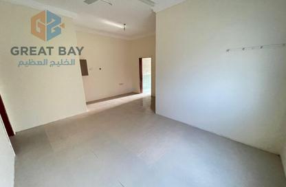 شقة - 2 غرف نوم - 2 حمامات للايجار في بوكوارة - الرفاع - المحافظة الجنوبية