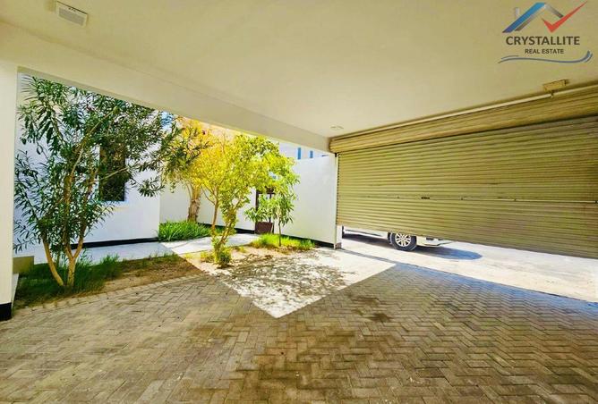 994310 - Property Image 3