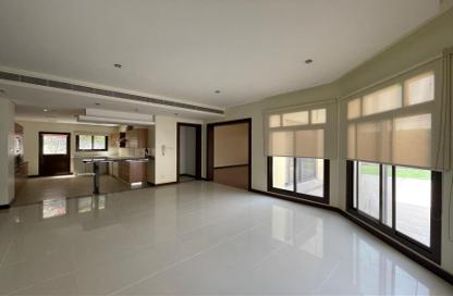 Villa - 5 Bedrooms - 6 Bathrooms for sale in Riffa Views - Riffa - Southern Governorate