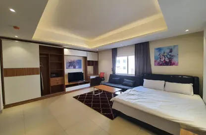 Apartment - Studio - 1 Bathroom for rent in Adliya - Manama - Capital Governorate