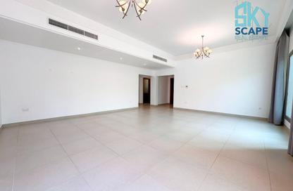 Villa - 4 Bedrooms - 5 Bathrooms for rent in Hamala - Northern Governorate