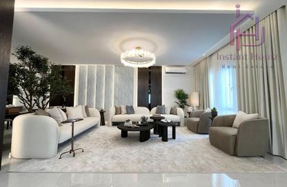 Villa - 4 Bedrooms - 5 Bathrooms for sale in Busaiteen - Muharraq Governorate