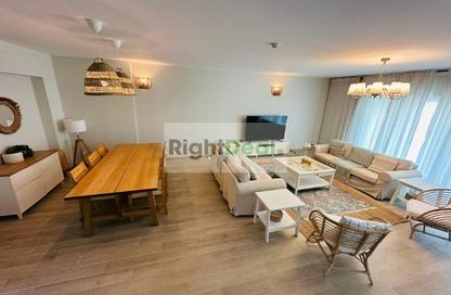 Apartment - 2 Bedrooms - 2 Bathrooms for rent in Tala Island - Amwaj Islands - Muharraq Governorate