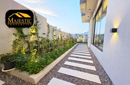 Villa - 5 - 6 for sale in Saar - Northern Governorate