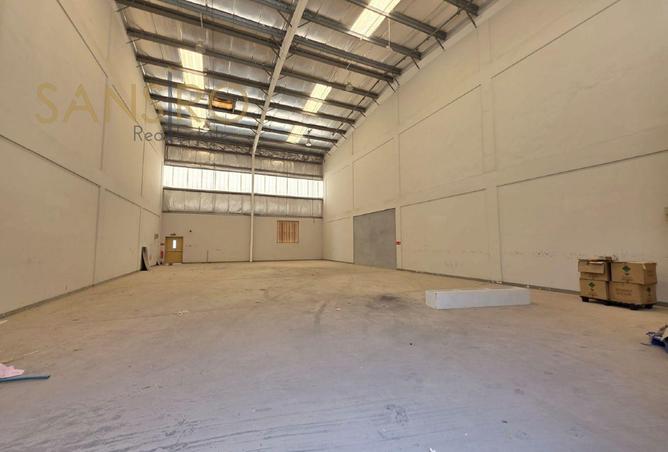 988690 - Property Image 3