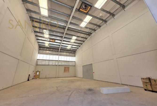 988690 - Property Main Image