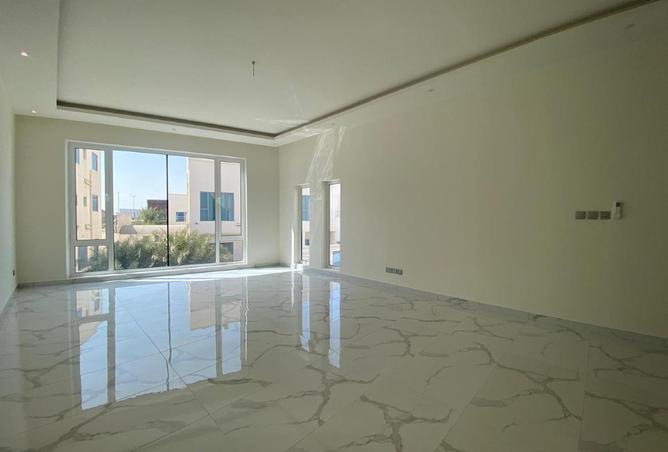 2OaB1ZeRUpc - الصورة الرئيسية للعقار