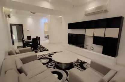 Apartment - 4 Bedrooms - 3 Bathrooms for rent in Saar - Northern Governorate