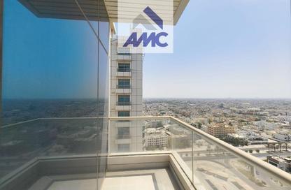 Apartment - 2 Bedrooms - 3 Bathrooms for rent in Sanabis - Manama - Capital Governorate