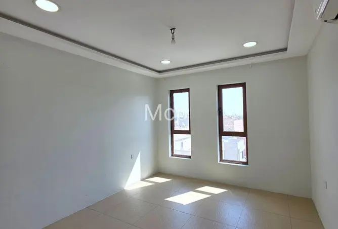 56301582 - Property Image 3