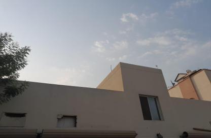 Villa - 3 Bedrooms - 2 Bathrooms for rent in Arad - Muharraq Governorate