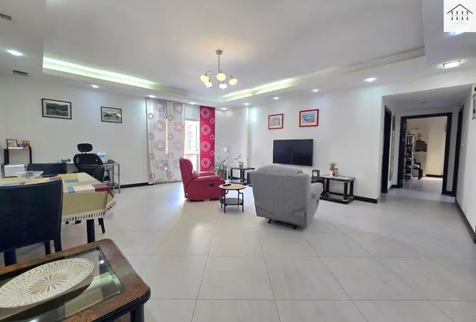 58111348 - Property Image 2