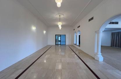 Compound - 4 Bedrooms - 4 Bathrooms for rent in Budaiya - Northern Governorate Compound - 4 Bedrooms - 4 Bathrooms for rent in Budaiya - Northern Governorate