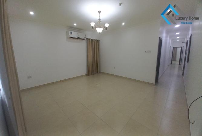 52354481 - Property Image 2