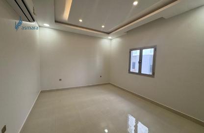 Apartment - 3 Bedrooms - 3 Bathrooms for sale in Hidd - Muharraq Governorate Apartment - 3 Bedrooms - 3 Bathrooms for sale in Hidd - Muharraq Governorate