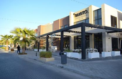 Retail - Studio - 2 Bathrooms for rent in Janabiya - Northern Governorate