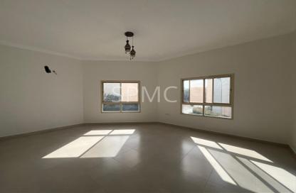 Apartment - 7+ Bedrooms - 7+ Bathrooms for rent in Maqabah - Northern Governorate