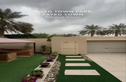 Villa - 4 Bedrooms - 2 Bathrooms for rent in Zayed Town - Northern Governorate