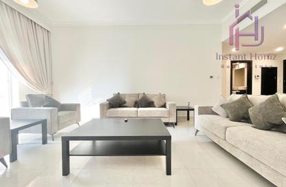 Apartment - 2 Bedrooms - 3 Bathrooms for rent in Seef - Capital Governorate
