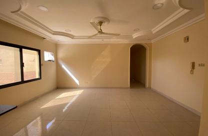 Apartment - 2 Bedrooms - 2 Bathrooms for rent in Jid Ali - Central Governorate