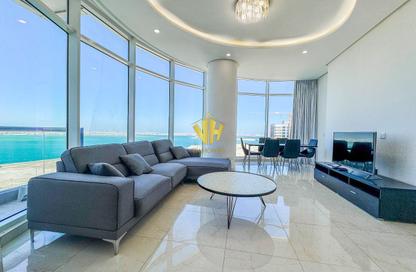 Apartment - 2 Bedrooms - 4 Bathrooms for rent in Al Juffair - Capital Governorate
