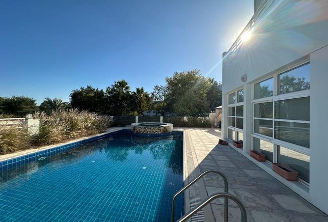 992693 - Property Main Image