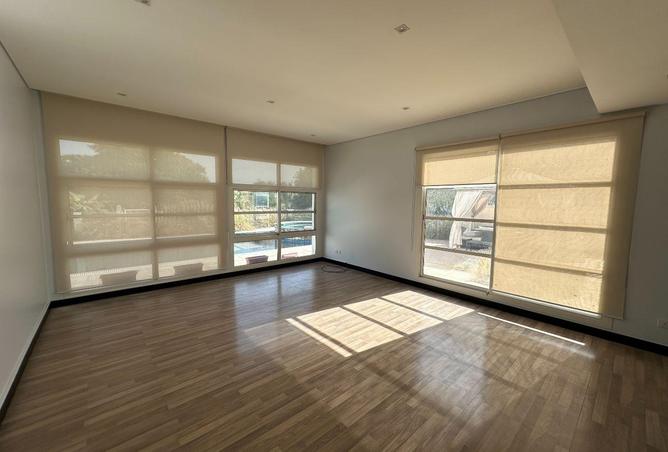 992693 - Property Image 3