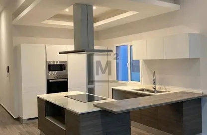 Apartment - 2 Bedrooms - 2 Bathrooms for rent in Tubli - Central Governorate